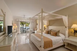 Bahia Principe Grand Aquamarine