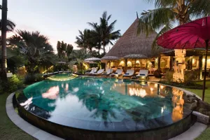 Blue Karma Dijiwa Seminyak 4*