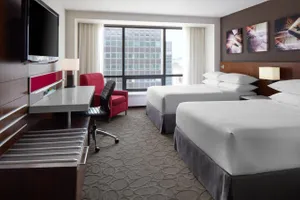 Delta Hotels by Marriott Ottawa City Centre 4*