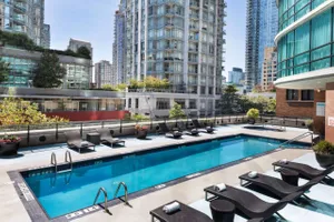 Hilton Vancouver Downtown 4*