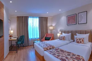 Royale Sarovar Portico Agra 4*