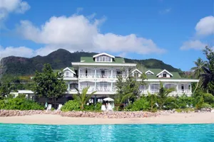 Palm Beach Hotel 3*