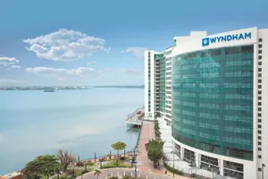 Wyndham Guayaquil Puerto Santa Ana 4*