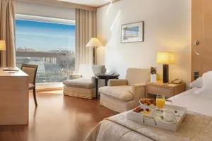 SH Valencia Palace 5*