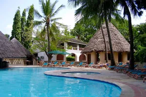 Pinewood Beach Resort and Spa 4*