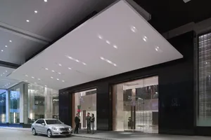 New World Makati Hotel 5*