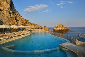 UNAHOTELS Capotaormina 4*