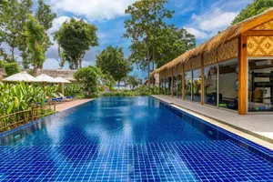 Outrigger Phi Phi Island Resort 5*
