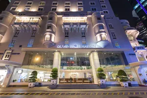 Grand Hotel Saigon 4* Superior