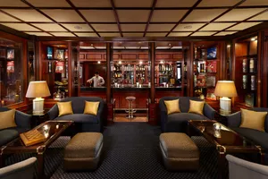 Cinnamon Lakeside 4*