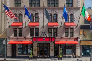 Fitzpatrick Manhattan Hotel 4*