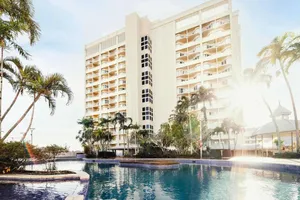 Pullman Cairns International 5*