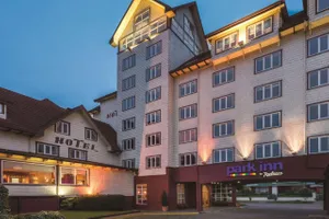 Hotel Park Inn Puerto Varas 4*