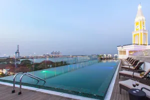 Fragrant Nature Kochi 5*