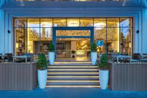 Fusion Suites Saigon 4*