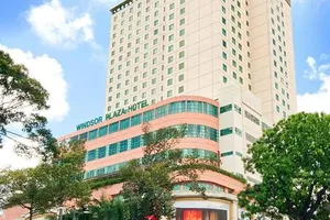 Windsor Plaza Hotel 5*