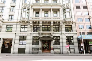 Rendezvous Hotel Melbourne 4*