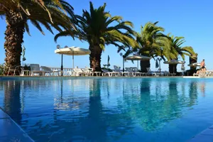 Paradise Beach Hotel 3*