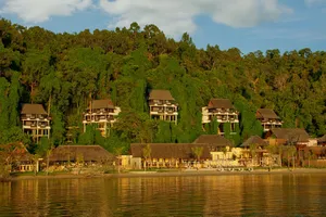 Gaya Island Resort 4*