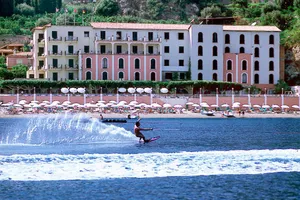 Hotel Lido Mediterranee 4*