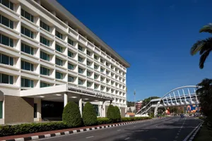 Radisson Hotel Brunei Darussalam 4*