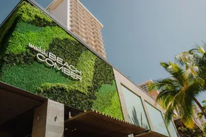 Waikiki Beachcomber by Outrigger 4*