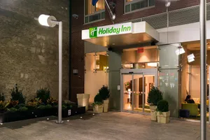 Holiday Inn New York City - Times Square 3*