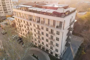 Ambassador Hotel 4*