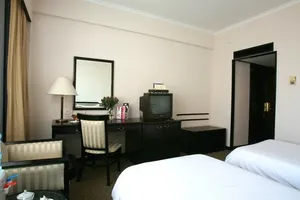 Jinjiang Kunming (King World Hotel) 4*