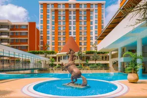 Movenpick Hotel & Residences Nairobi 5*