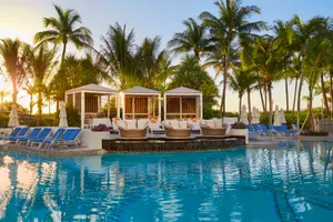 Loews Miami Beach Hotel 4*