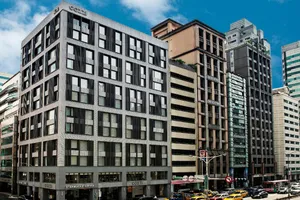 Cozzi Taipei Zhongxiao Hotel 4*