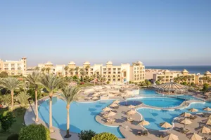 Serenity Alpha Beach 5*