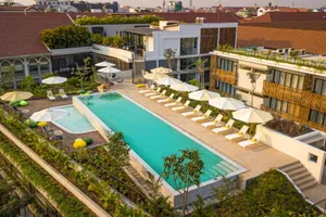 The Aviary Hotel 4* Superior