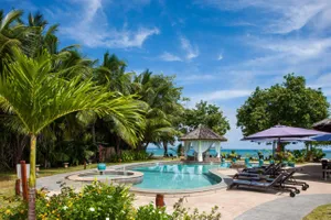 Castello Beach Hotel 4*