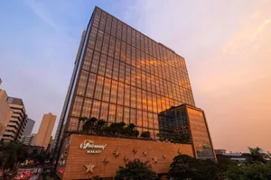 Fairmont Makati 5*