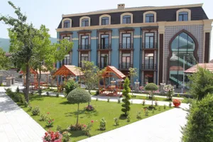 Macara Sheki City Hotel 4*