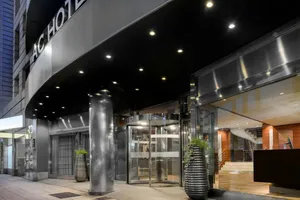 AC Hotel by Marriott Leon San Antonio 4*