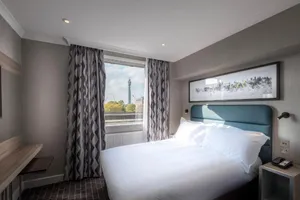 City Sleeper at Royal National Hotel 4*