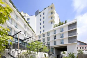 Holiday Inn Express Marseille Saint Charles 3*