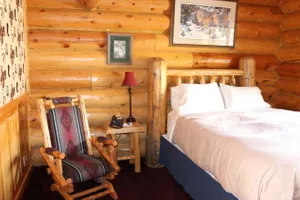 Hibernation Station Cabins 3*