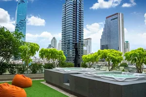 Amara Bangkok 5*