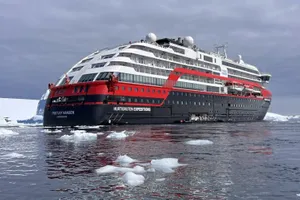 MS Fridtjof Nansen 4*