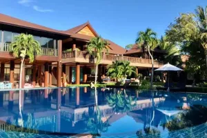 Phi Phi Villa Resort 4*