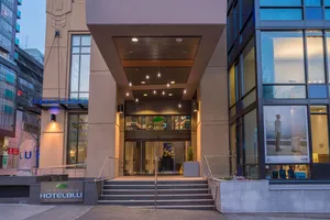 Hotel Blu Vancouver 4*