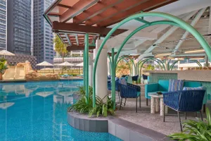 Renaissance Kuala Lumpur Hotel & Convention Centre 5*