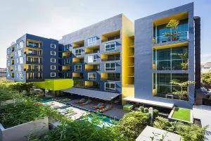 LIT Bangkok Hotel & Residences 4*