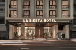 La Siesta Premium Sai Gon 5*