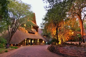 Victoria Falls Safari Lodge 4*