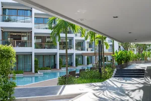 Bella Nara Phuket Naiyang Beach 5*